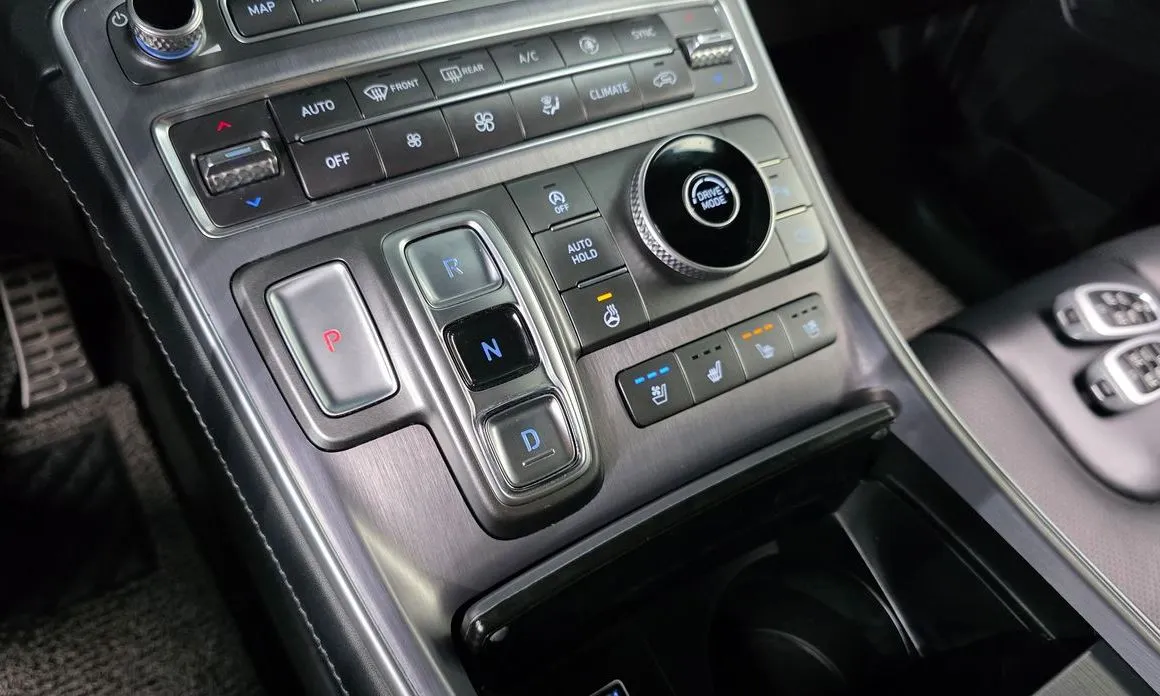 Hyundai Santafe — фото 7