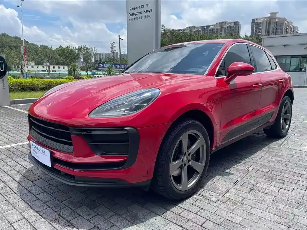 Porsche Macan — фото 1