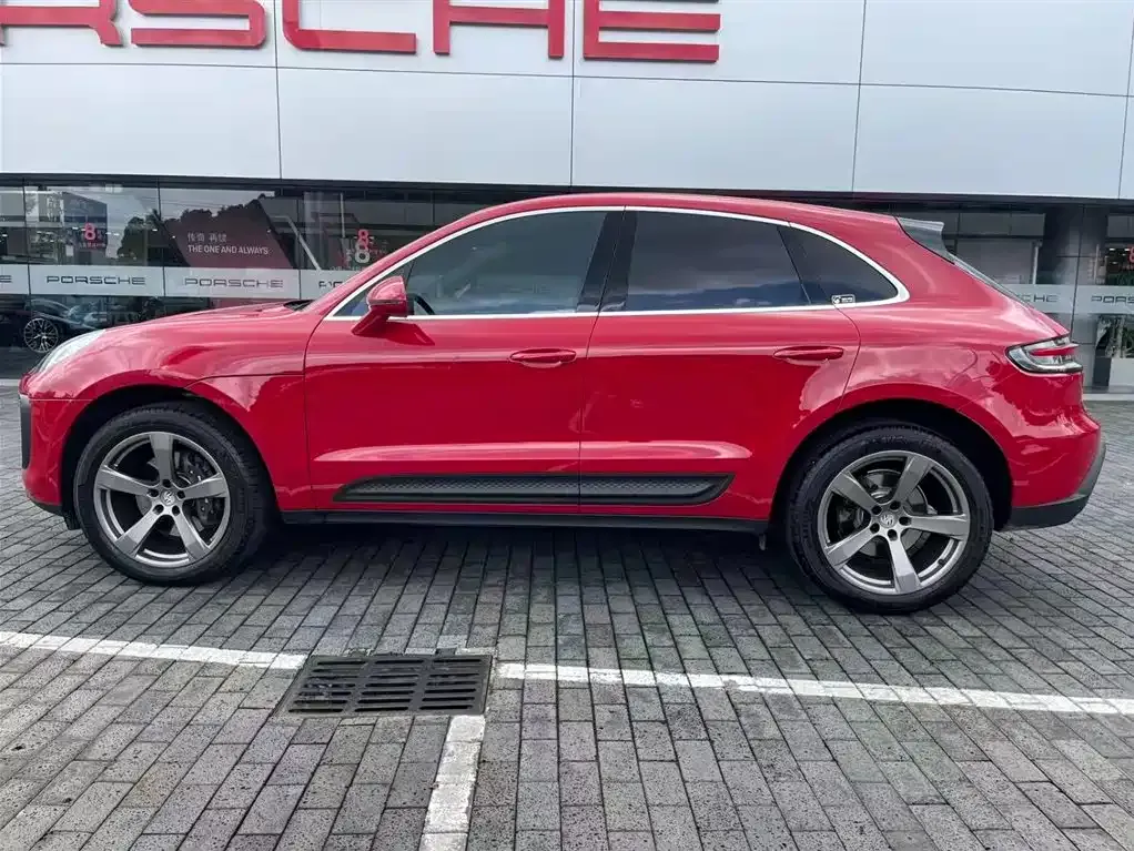 Porsche Macan — фото 10