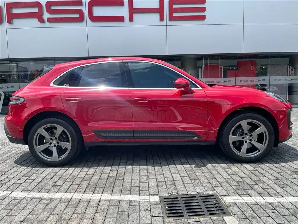 Porsche Macan — фото 8