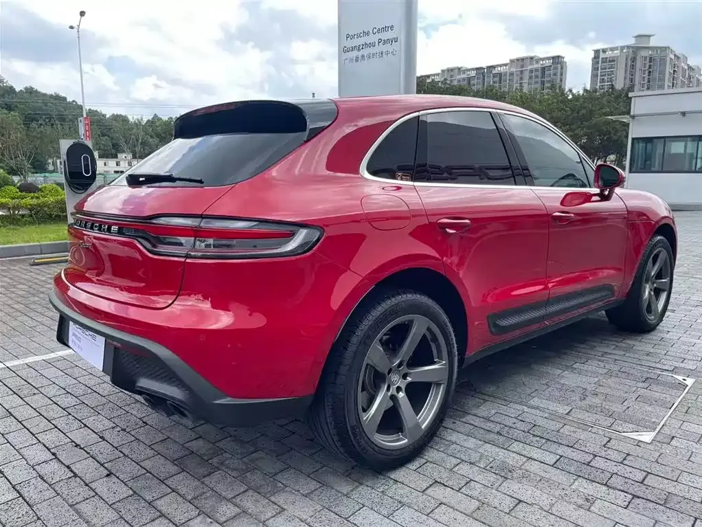 Porsche Macan — фото 9