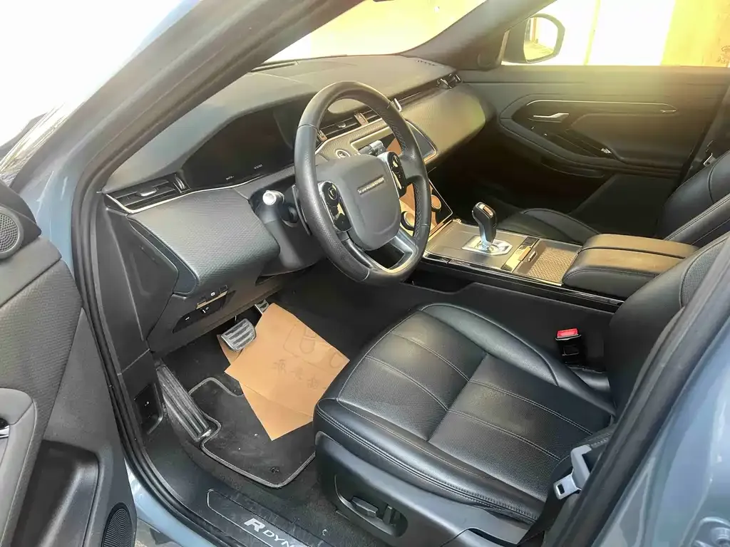 Land Rover Evoque 2021 из CN, фото 2