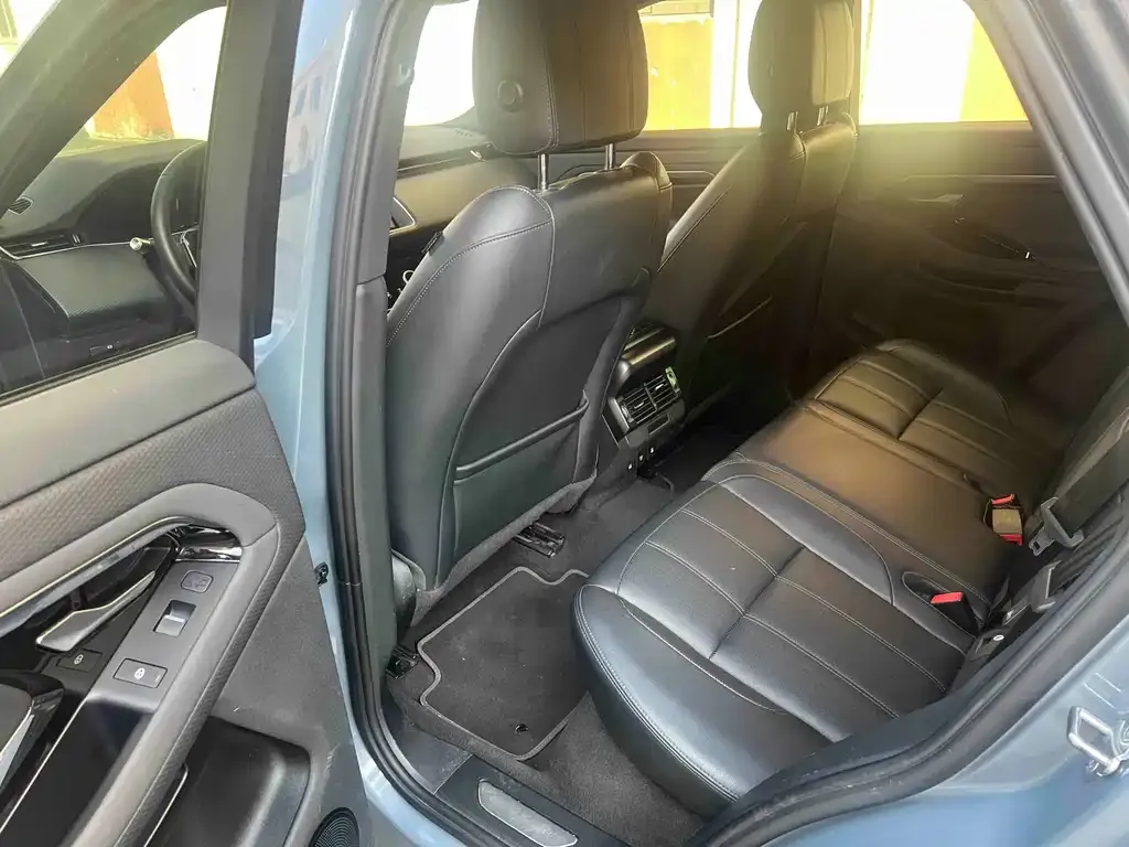 Land Rover Evoque 2021 из CN, фото 6
