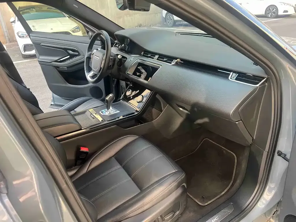 Land Rover Evoque 2021 из CN, фото 4