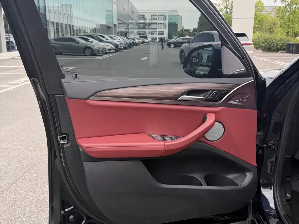 BMW X3 2022 из CN, фото 3