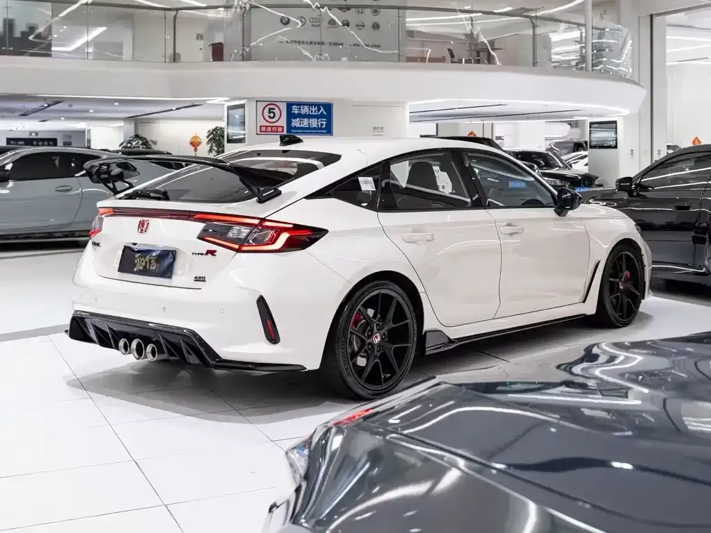 Honda Civic (Import) 2023 из CN, фото 8