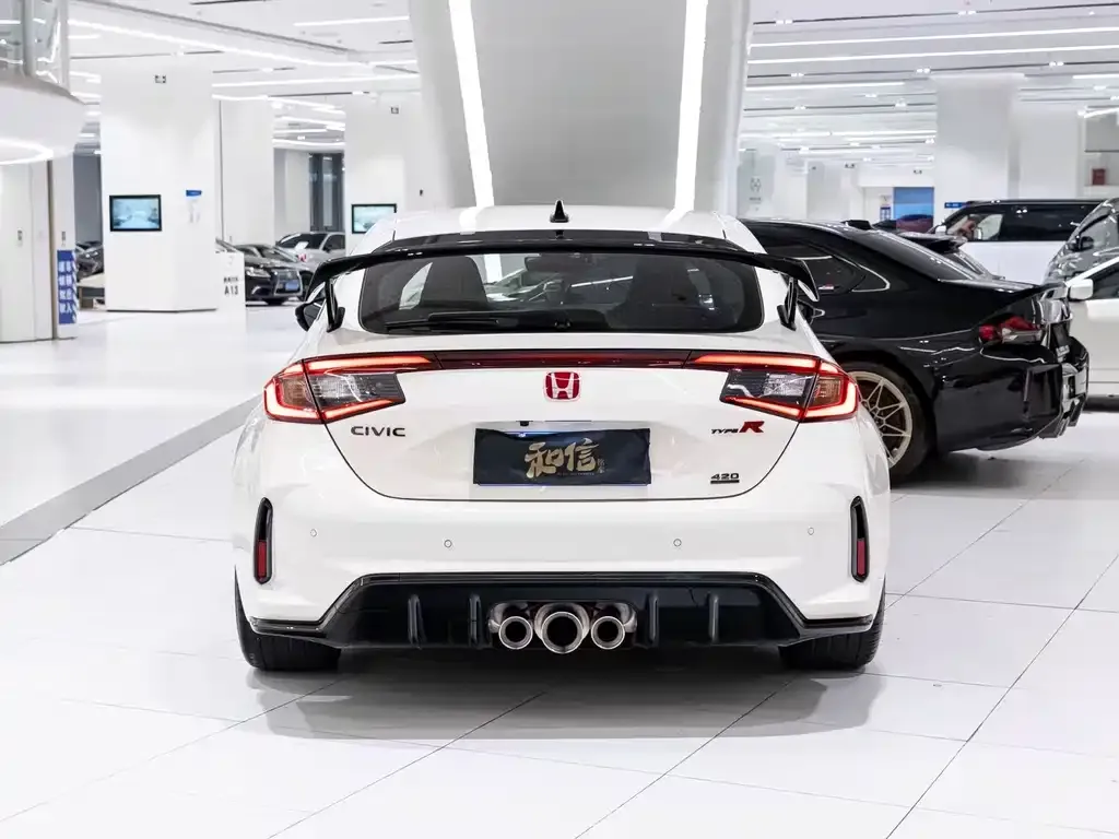 Honda Civic (Import) 2023 из CN, фото 6
