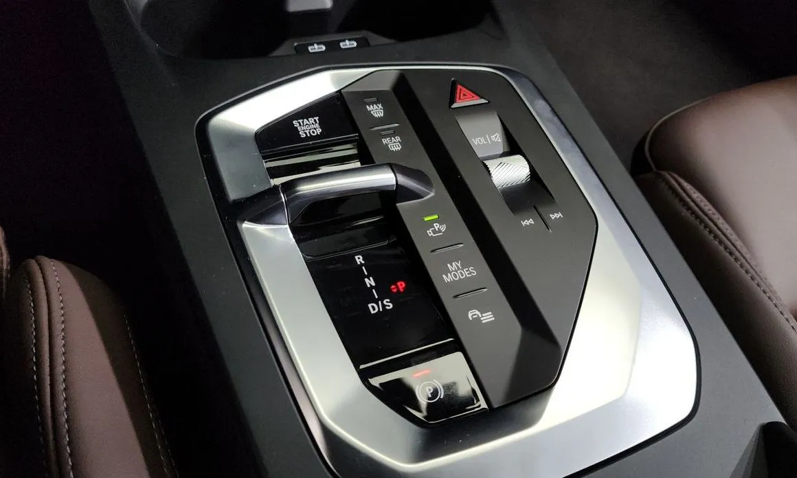 BMW 2-Series 2025 из KR, фото 7