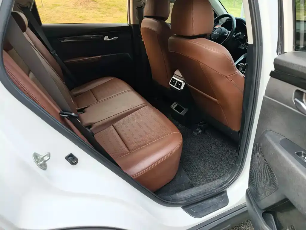 Kia Sportage — фото 3