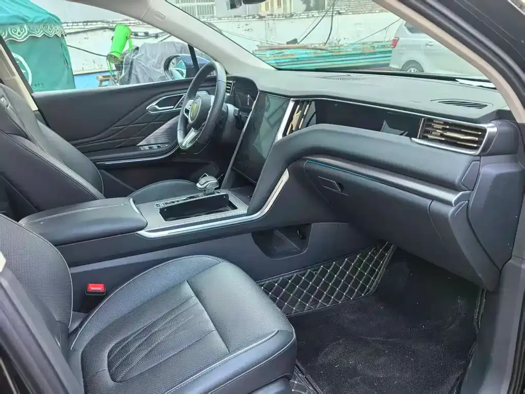 Hongqi HS7 PHEV 2024 из CN, фото 4