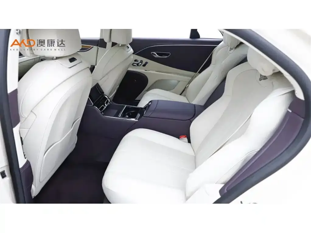 Bentley Flying Spur — фото 7
