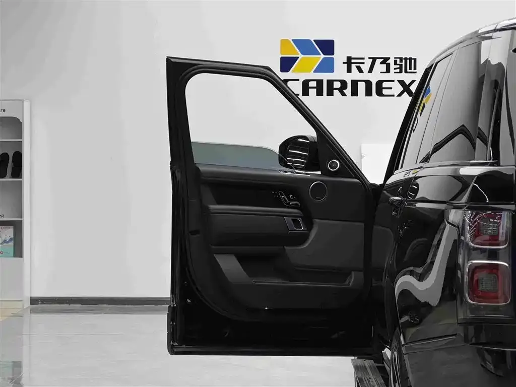 Land Rover Range Rover 2021 из CN, фото 2