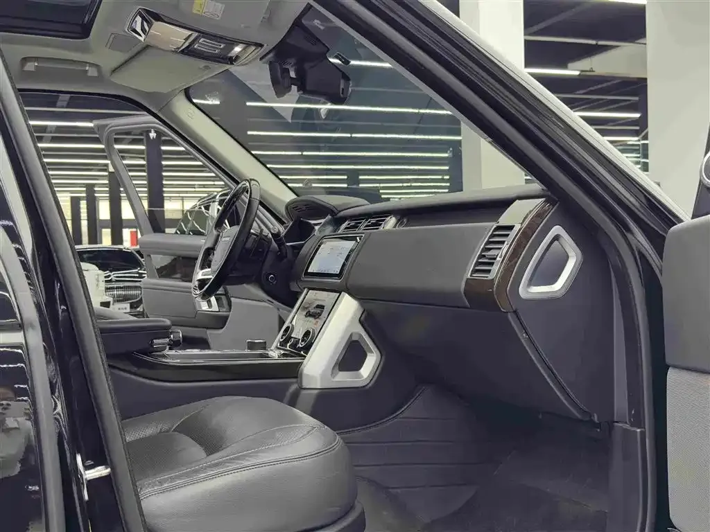 Land Rover Range Rover 2021 из CN, фото 3