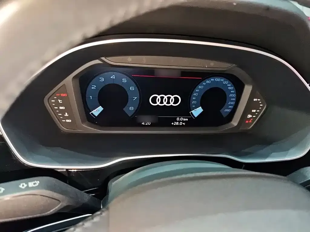 Audi Q3 2021 из CN, фото 9
