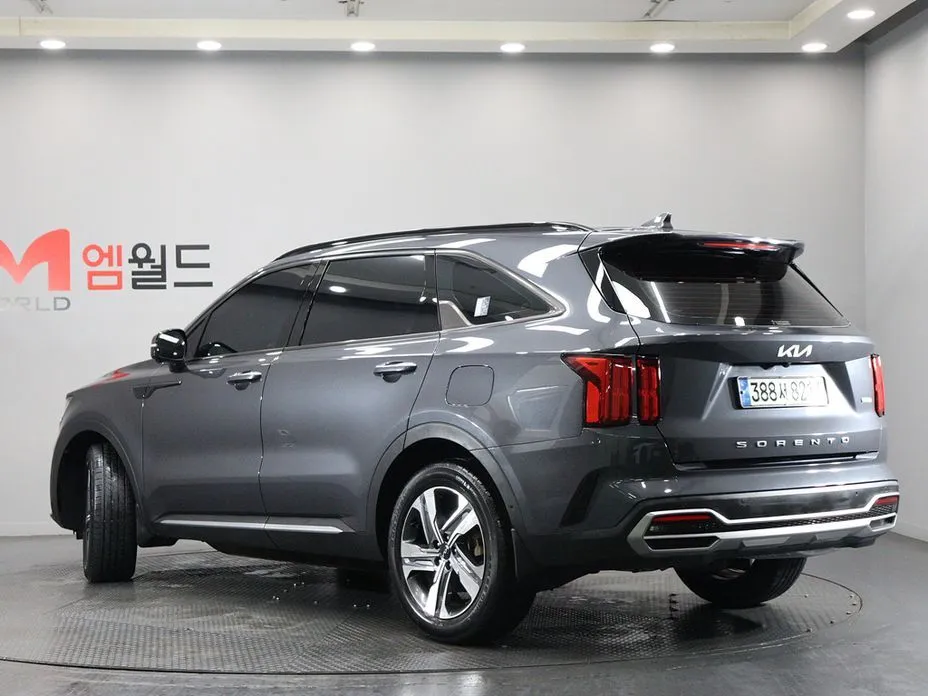 Kia Sorento — фото 3
