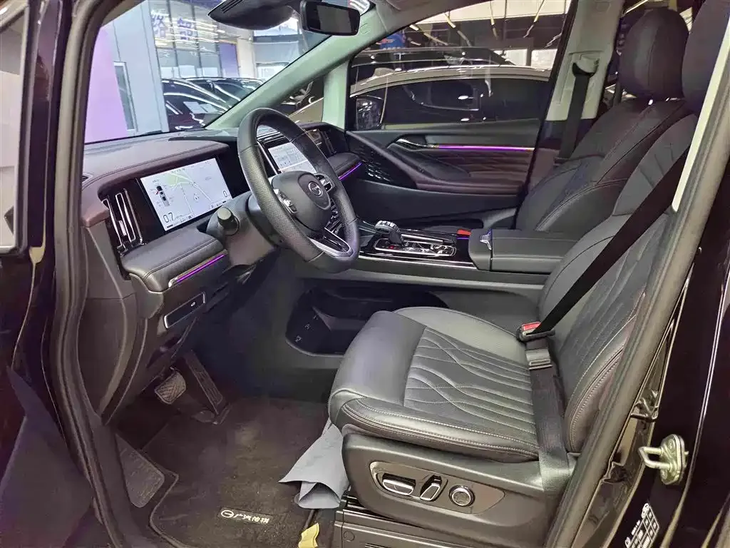 GAC Motor Trumpchi M8 — фото 9