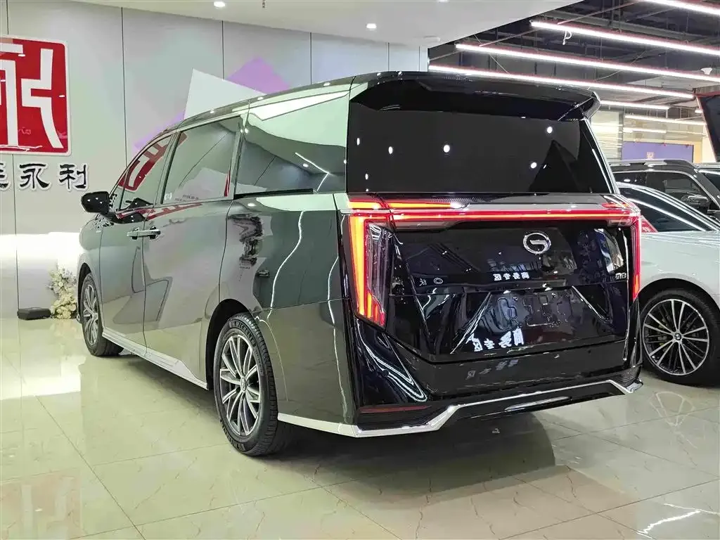 GAC Motor Trumpchi M8 — фото 6