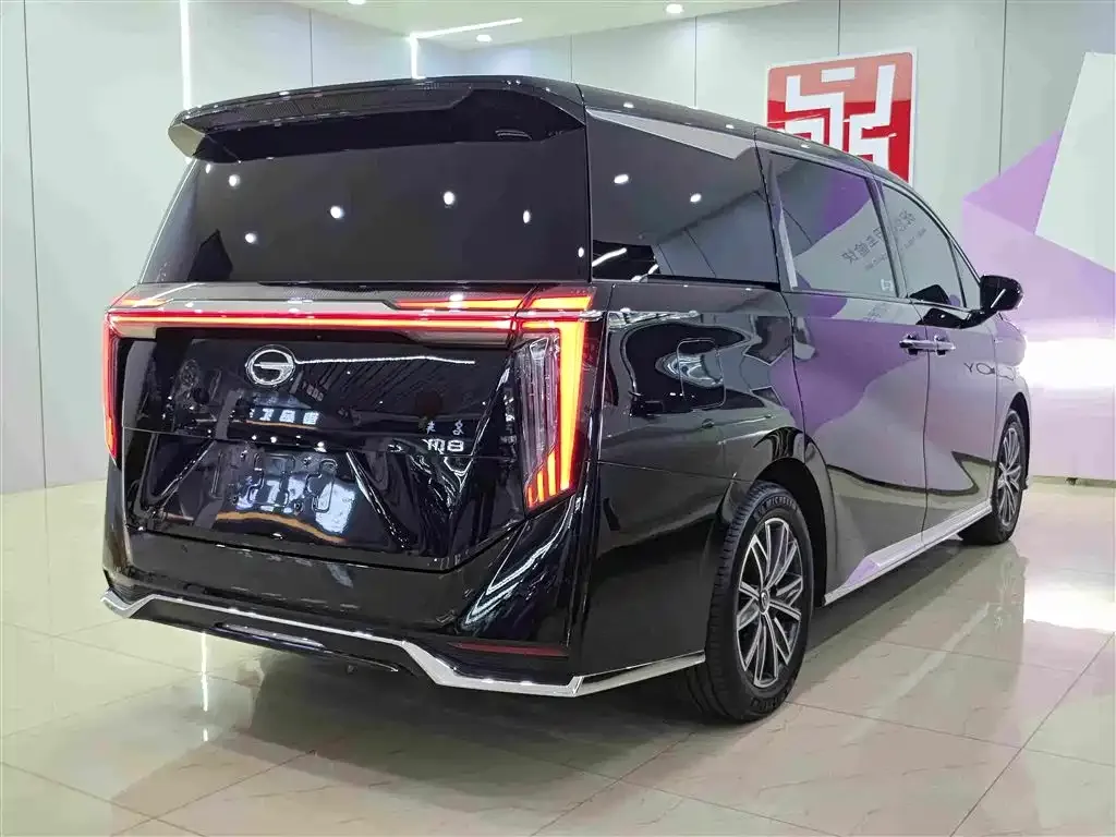 GAC Motor Trumpchi M8 — фото 2