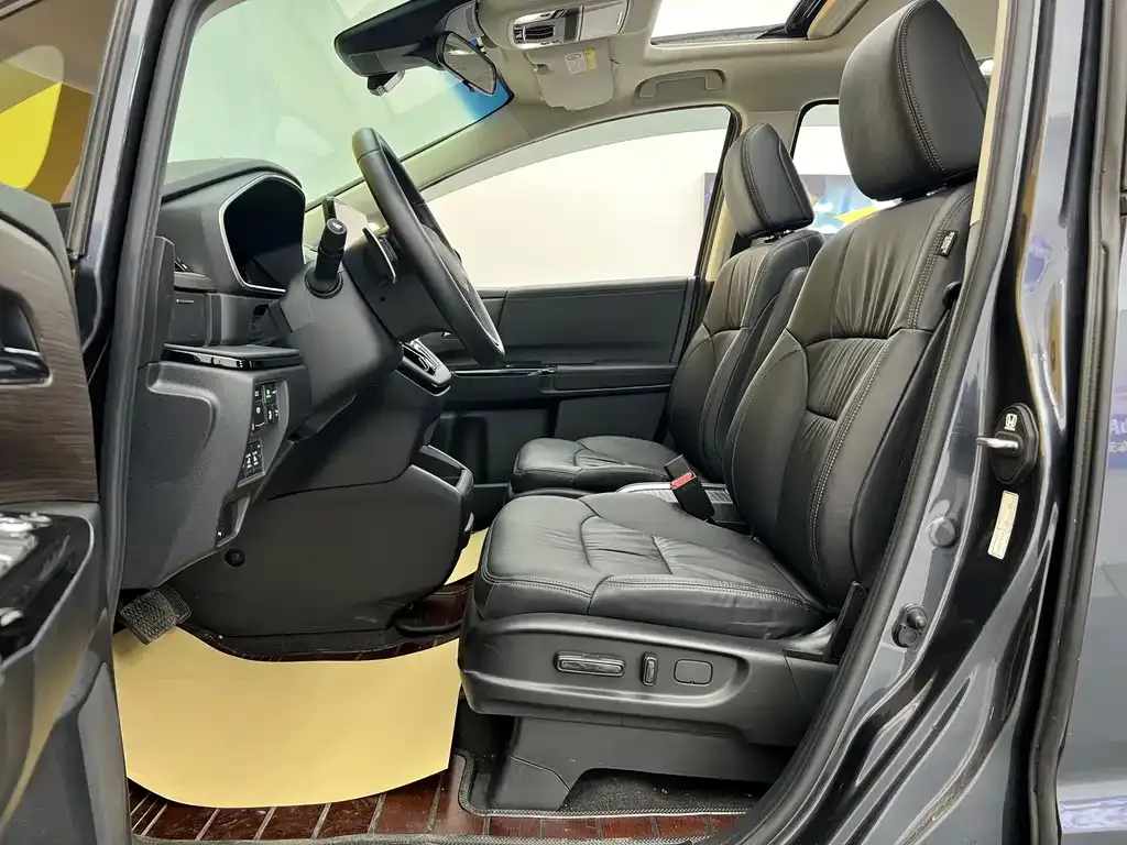 Honda Odyssey 2023 из CN, фото 9