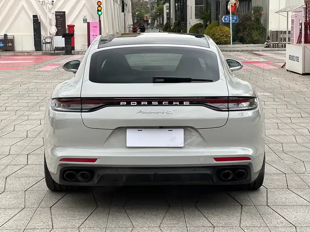 Porsche Panamera — фото 4