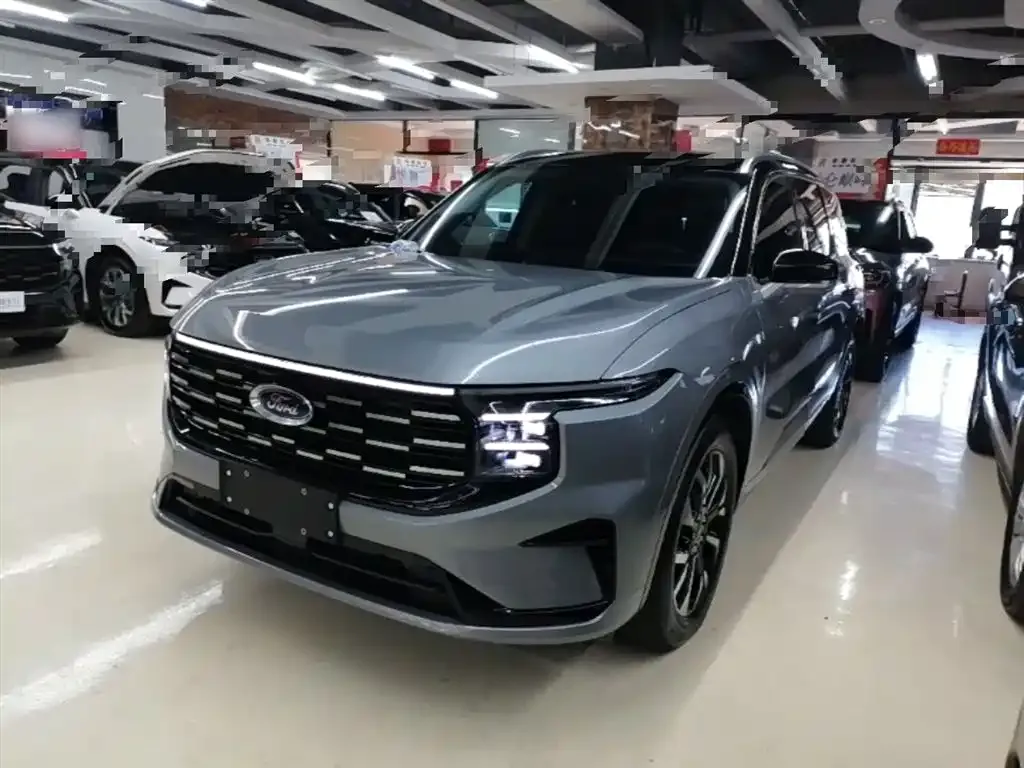 Ford Edge — фото 1