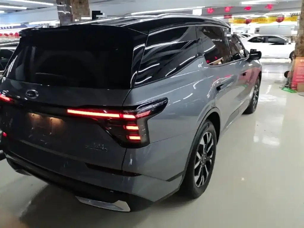 Ford Edge — фото 10