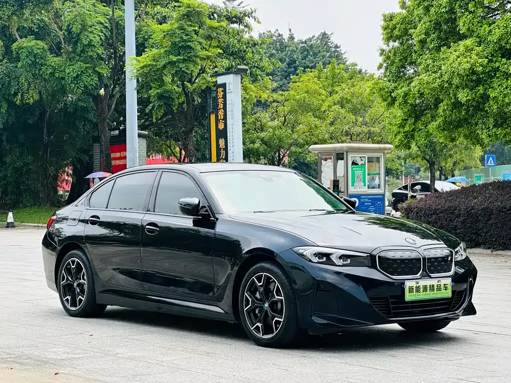 BMW i3 2024 из CN, фото 5