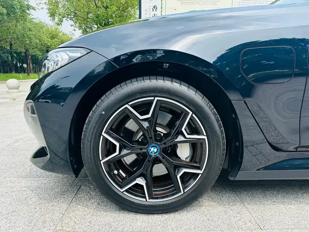 BMW i3 2024 из CN, фото 9