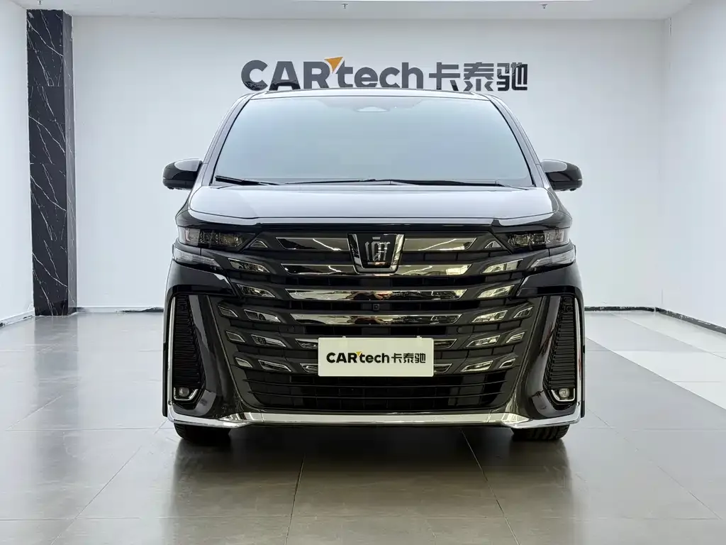 Toyota Vellfire — фото 6