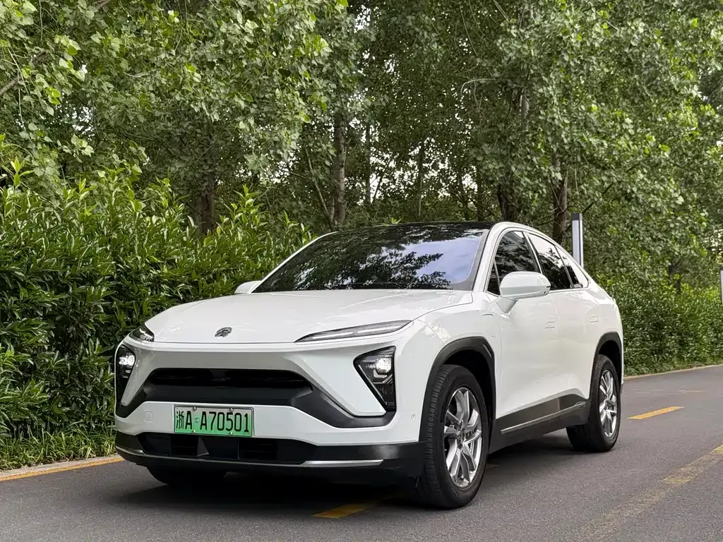 NIO EC6 — фото 1