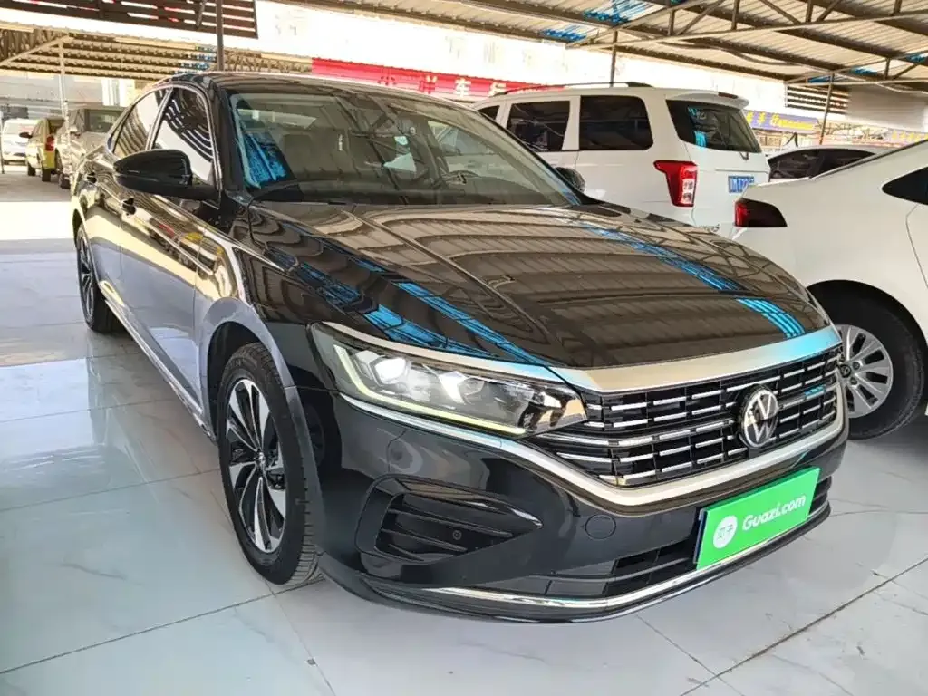 Volkswagen Passat — фото 7