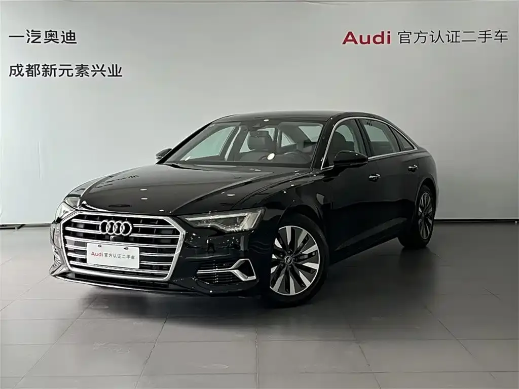 Audi A6L — фото 1