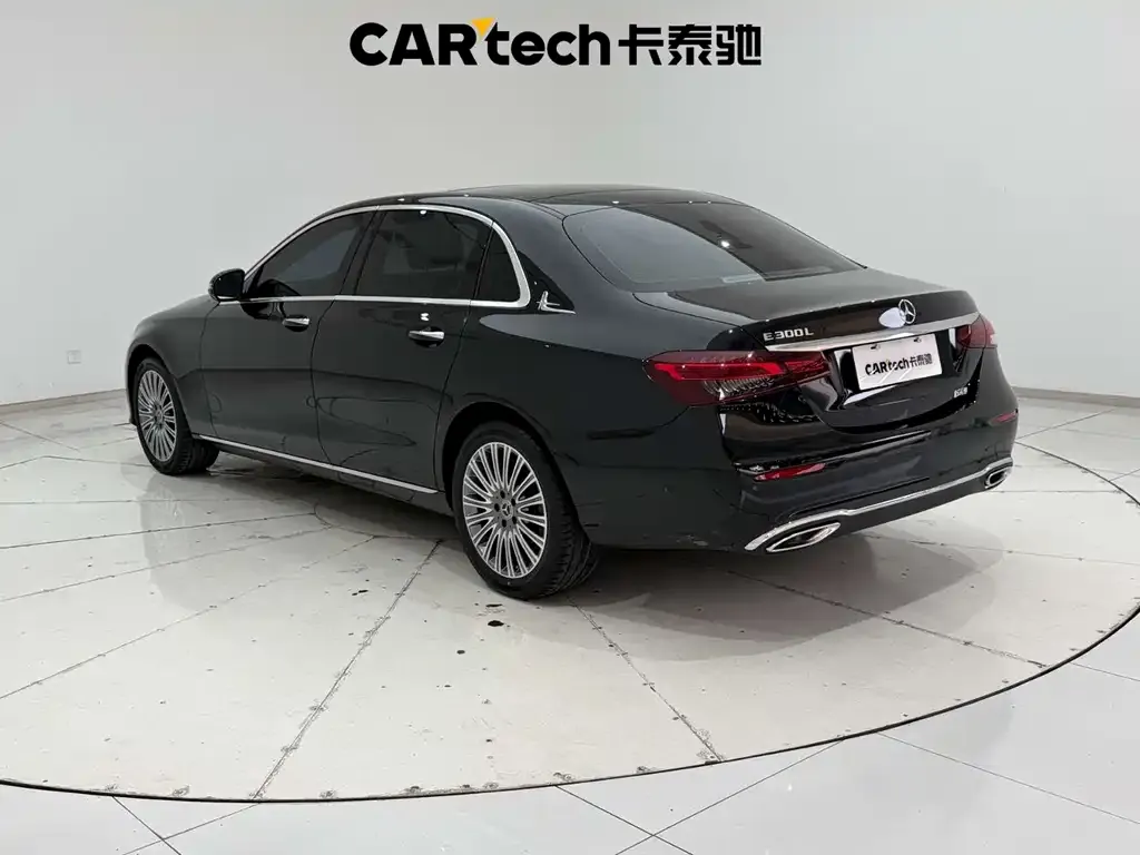 Mercedes-Benz E-Class 2023 из CN, фото 10