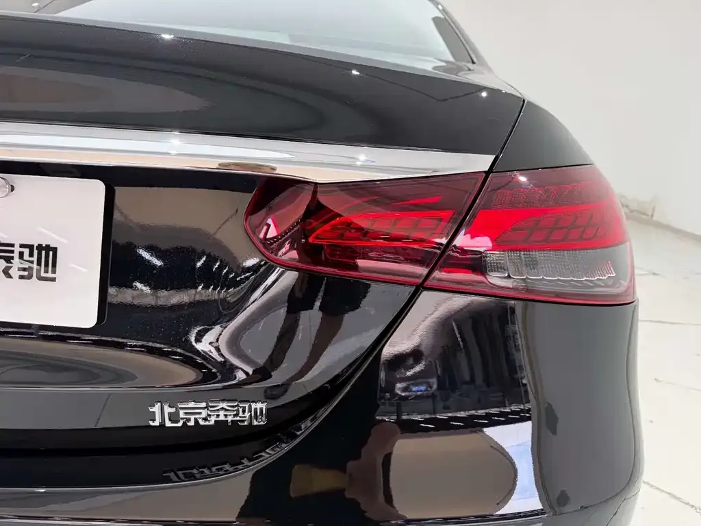 Mercedes-Benz E-Class 2023 из CN, фото 9
