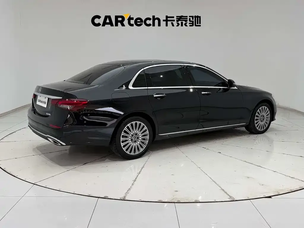 Mercedes-Benz E-Class 2023 из CN, фото 4