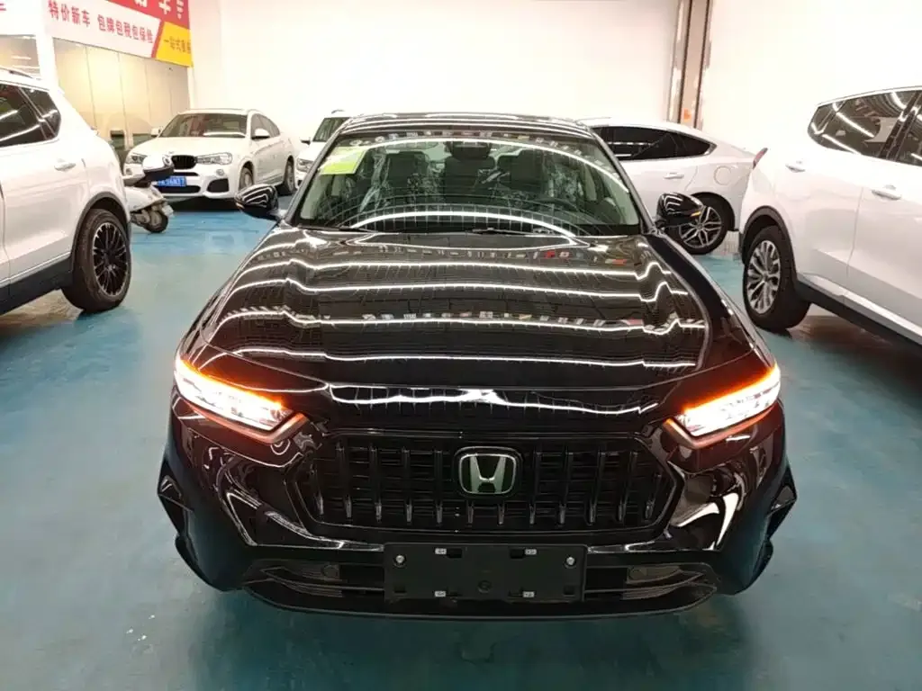 Honda Inspire — фото 6