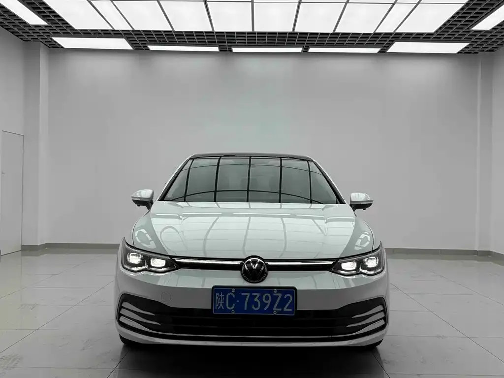 Volkswagen Golf — фото 2