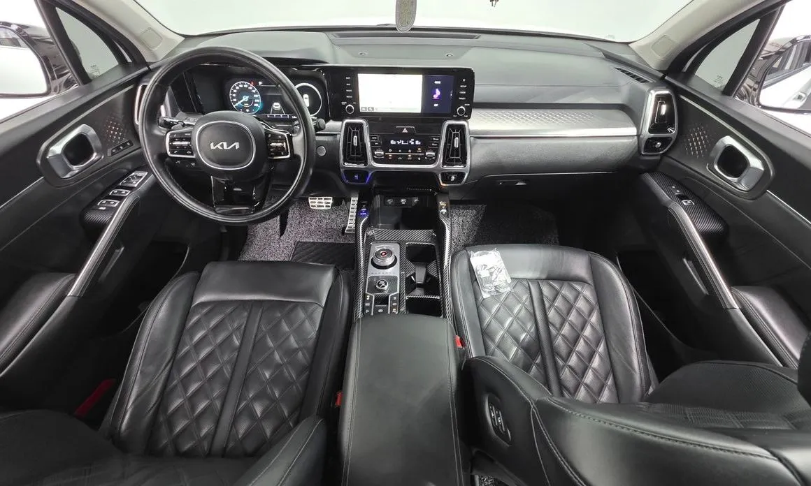 Kia Sorento 2023 из KR, фото 4