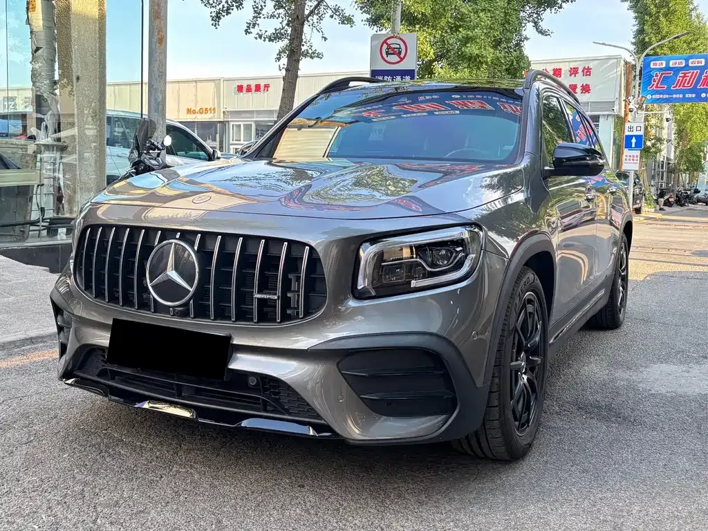 Mercedes-Benz GLB AMG