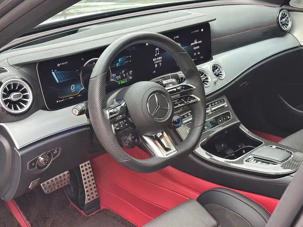 Mercedes-Benz E-Class AMG 2023 из CN, фото 4