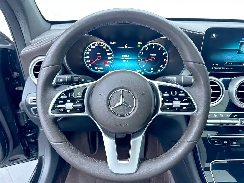Mercedes-Benz GLC — фото 4