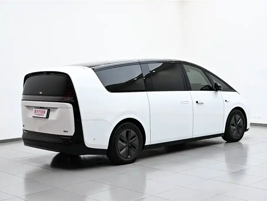 Li Auto MEGA 2024 из CN, фото 2