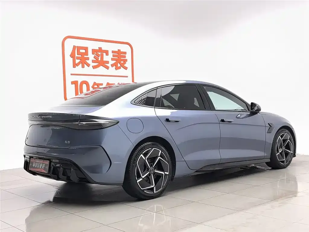 BYD Seal — фото 6