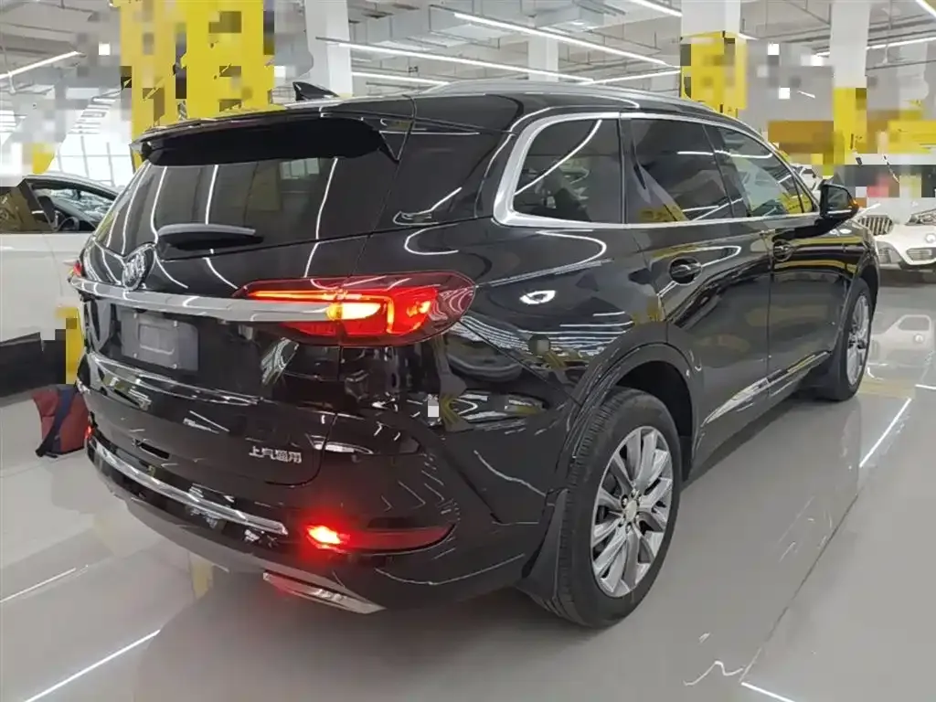 Buick Enclave — фото 10