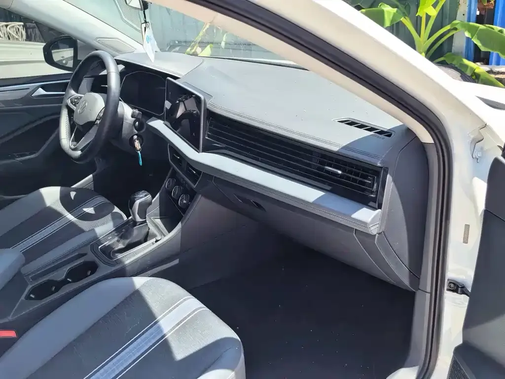 Volkswagen Sagitar 2024 из CN, фото 5