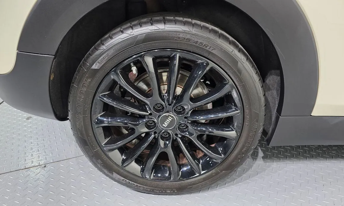 Mini Clubman 2021 из KR, фото 7