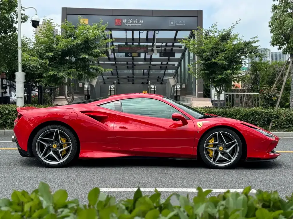 Ferrari F8 2022 из CN, фото 5