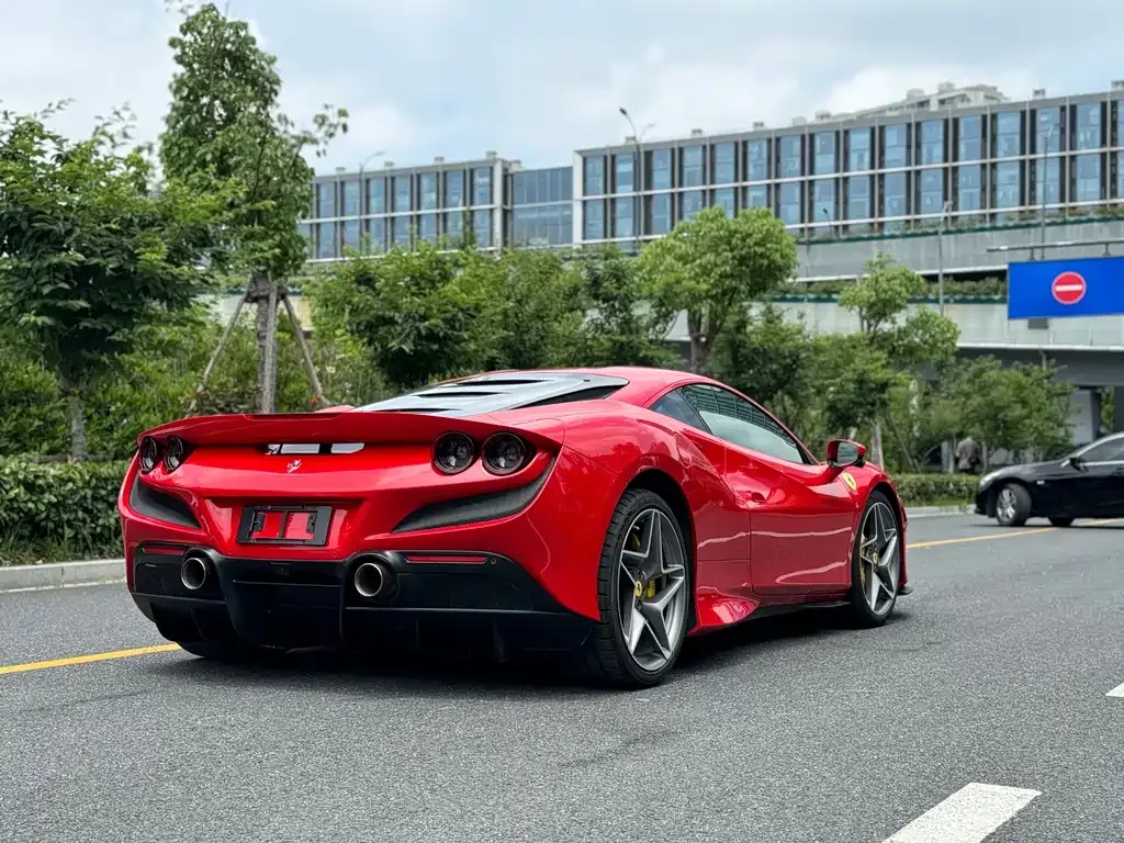 Ferrari F8 2022 из CN, фото 2