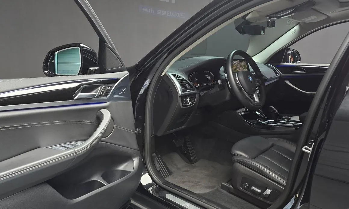 BMW X4 2021 из KR, фото 7