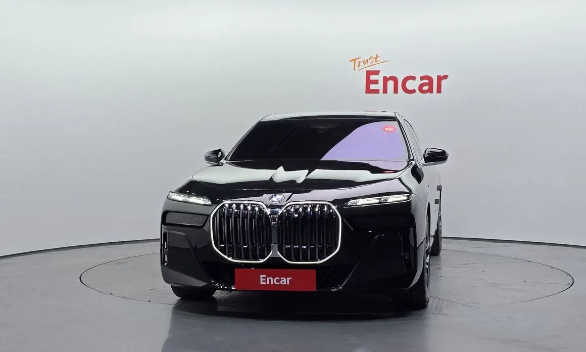 BMW 7-Series 2025 из KR, фото 3